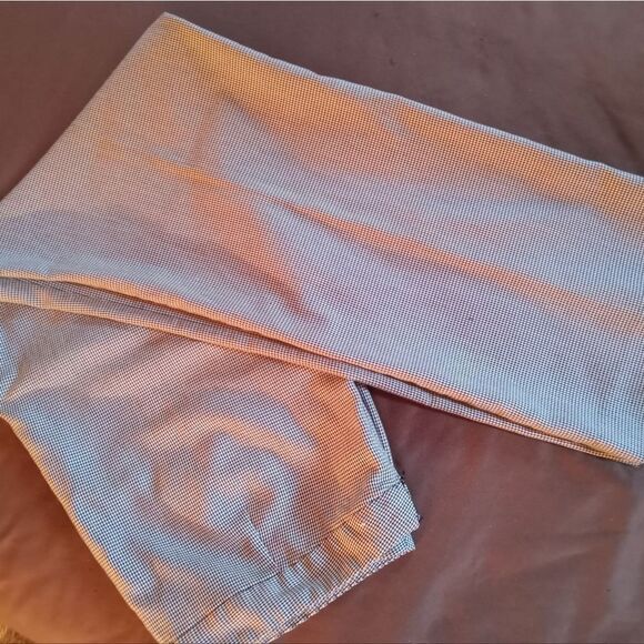 Herringbone unlined full legged, dress pant. Size 16. - Picture 5 of 6